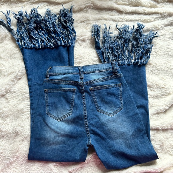 Y2K fringe flare jeans with raw hem detailing - Picture 4 of 4
